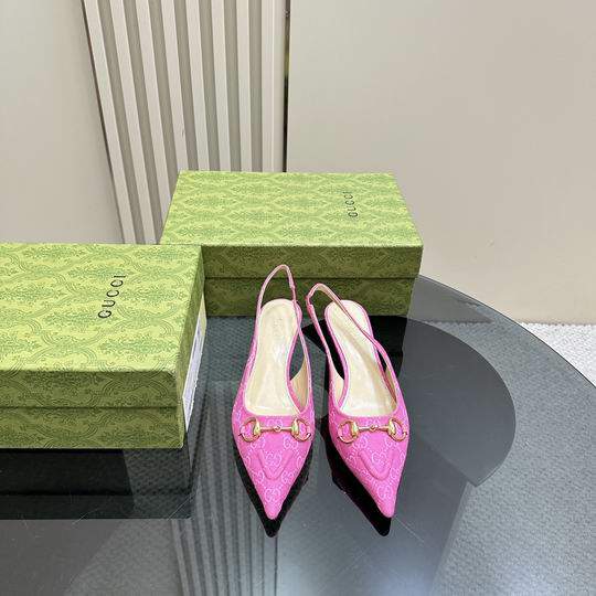 Picture of Gucci Shoes _SKUGuccisz35-4247502.5cmmnh0801